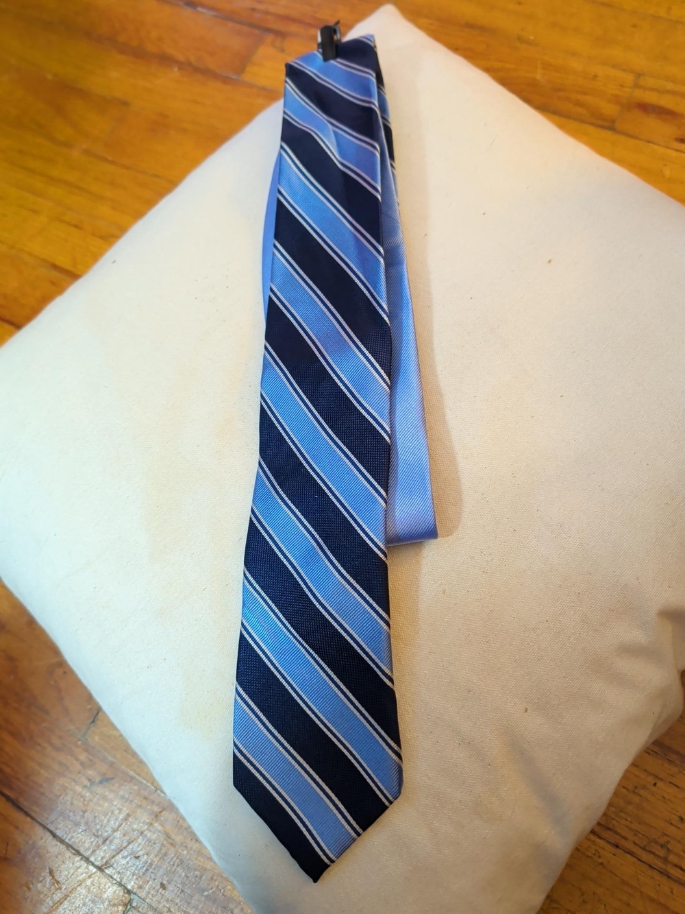 Tommy Hilfiger Navy and Light Blue Striped Men's Tie 100% Silk